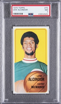 1970-71 Topps #75 Lew Alcindor (Kareem Abdul-Jabbar) -  PSA NM 7